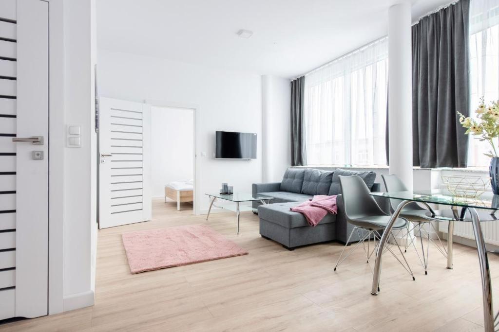 Reymonta 22 Apartamenty Ополе Екстер'єр фото