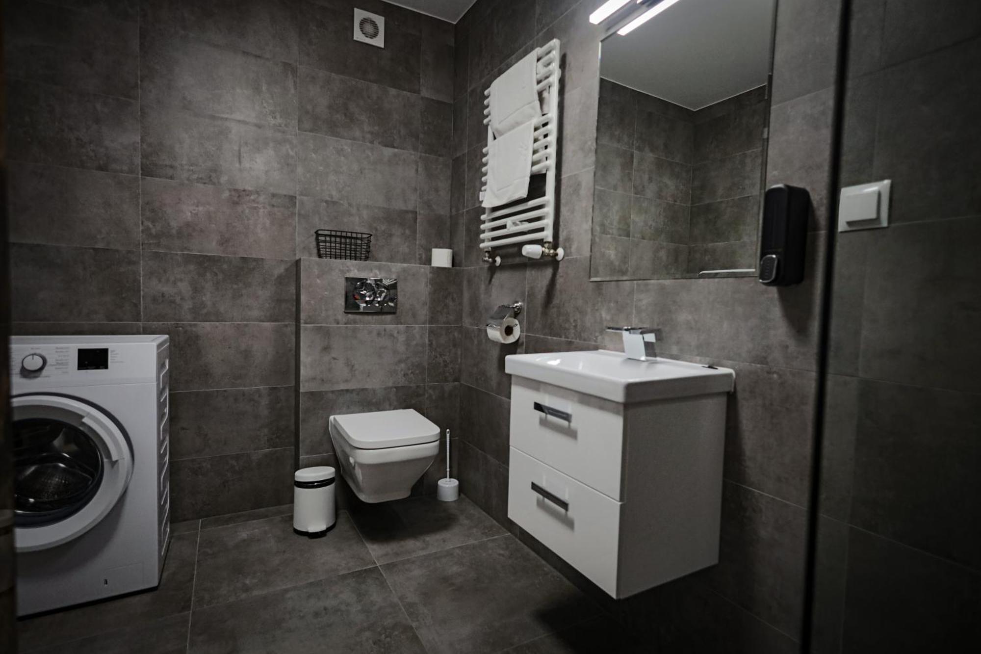 Reymonta 22 Apartamenty Ополе Екстер'єр фото